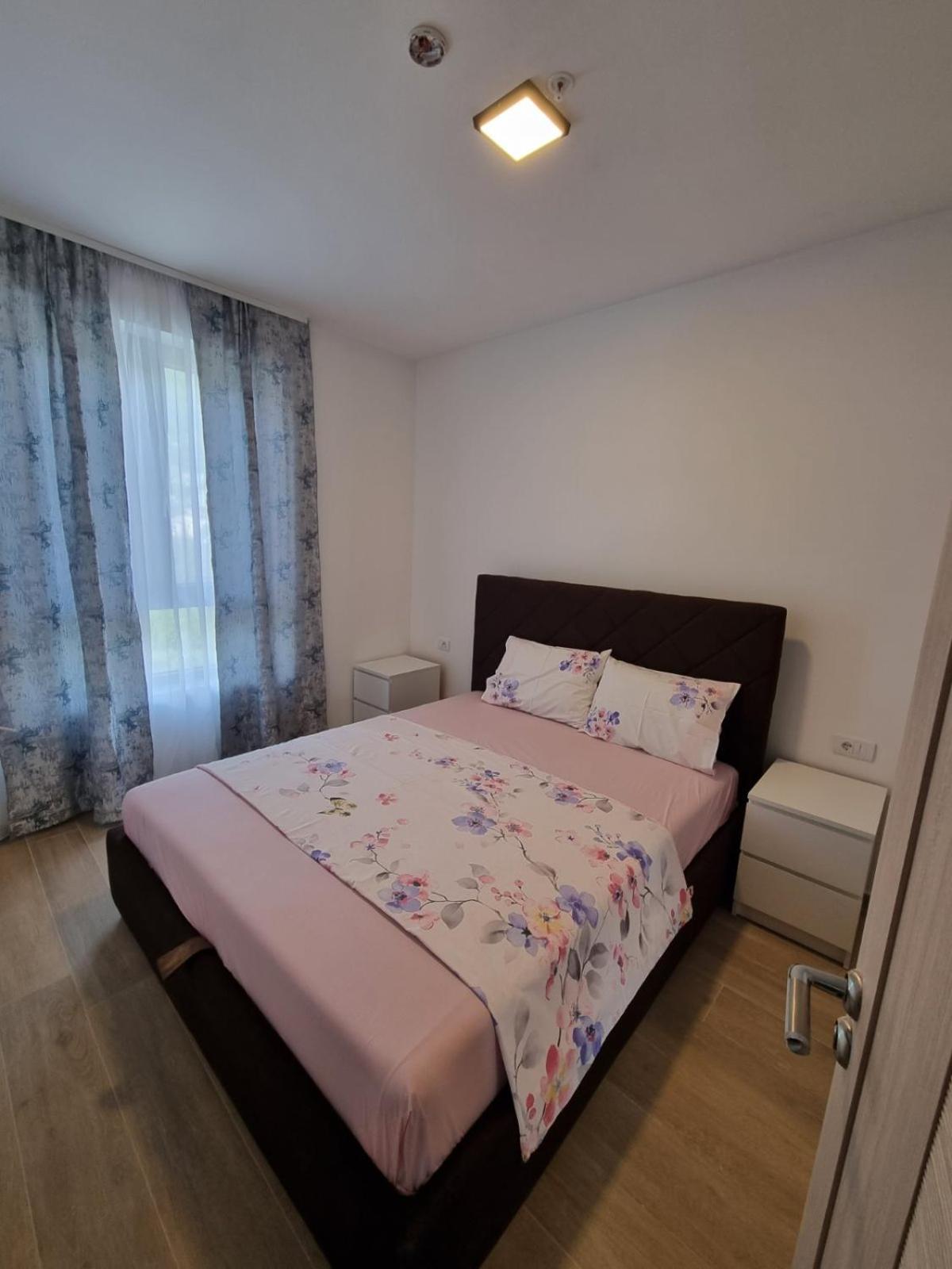Prestige Central Apartments - Rafailovici Budva Buitenkant foto